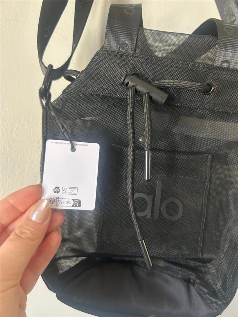 Alo Black Mesh Bucket Cross Body Bag NEW - Picture 8 of 13
